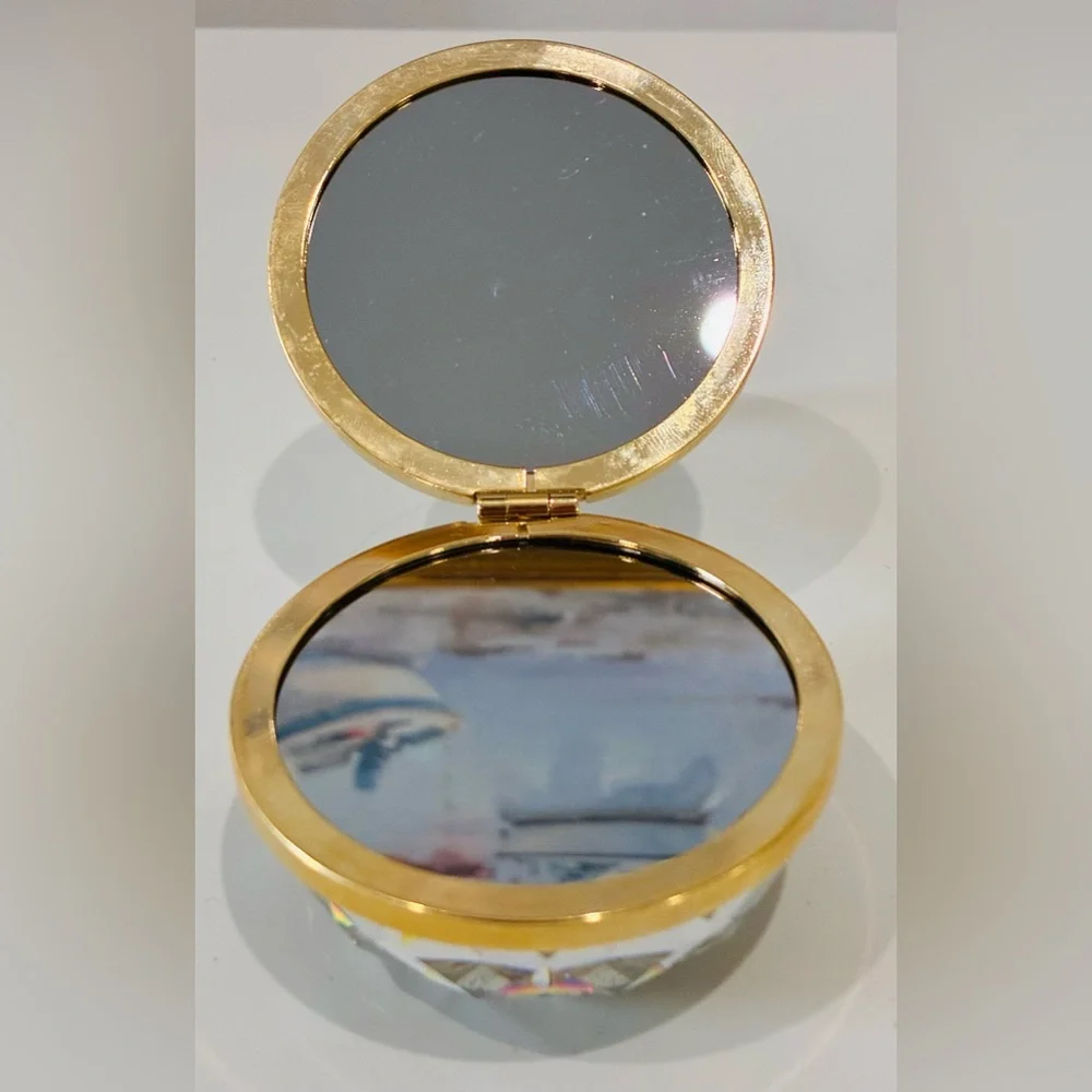 Swarovski Crystal Apple Mirror Vintage - Gold Leaf Accent vintage crystal gift - Picture 2 of 3